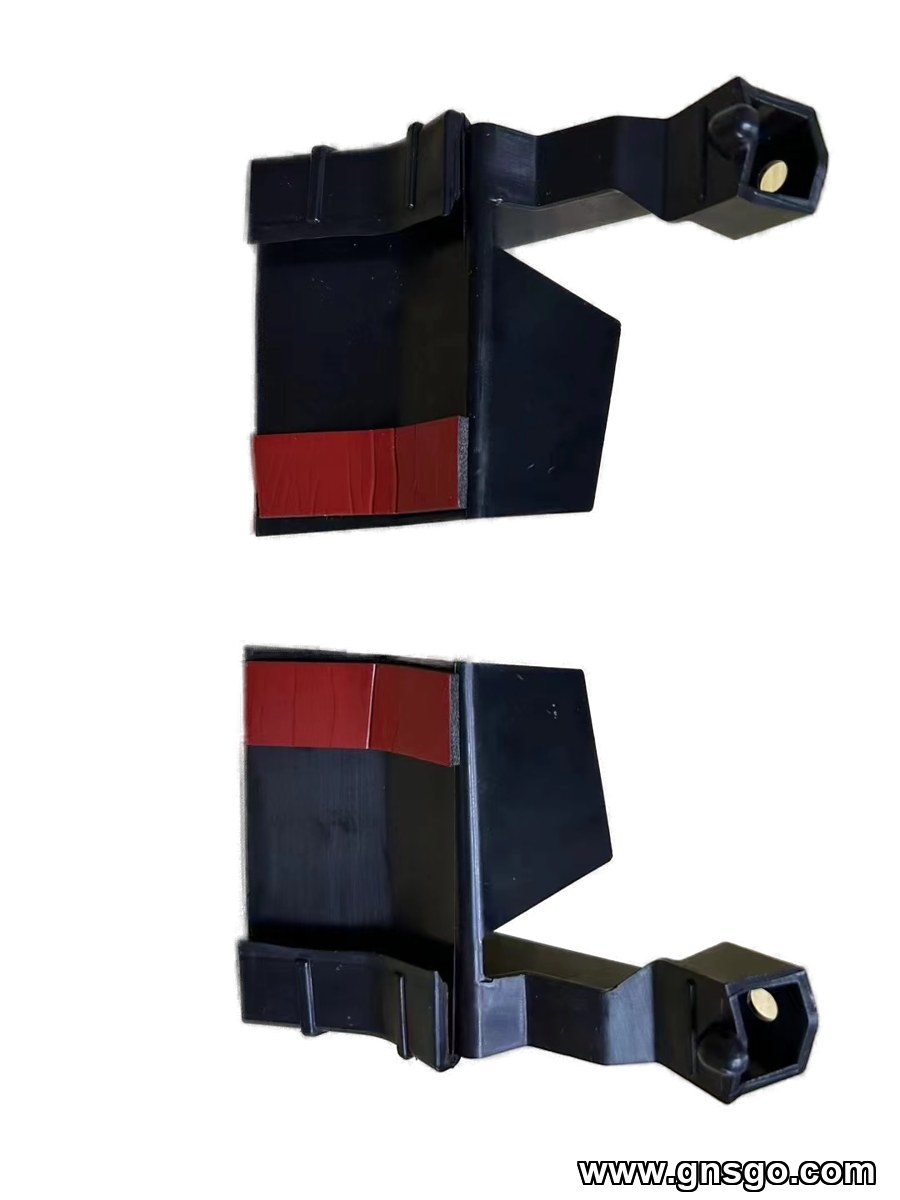 Side Sill Bracket - Right Hand, OE 1555377-00-C — Model Y (2020–2024)